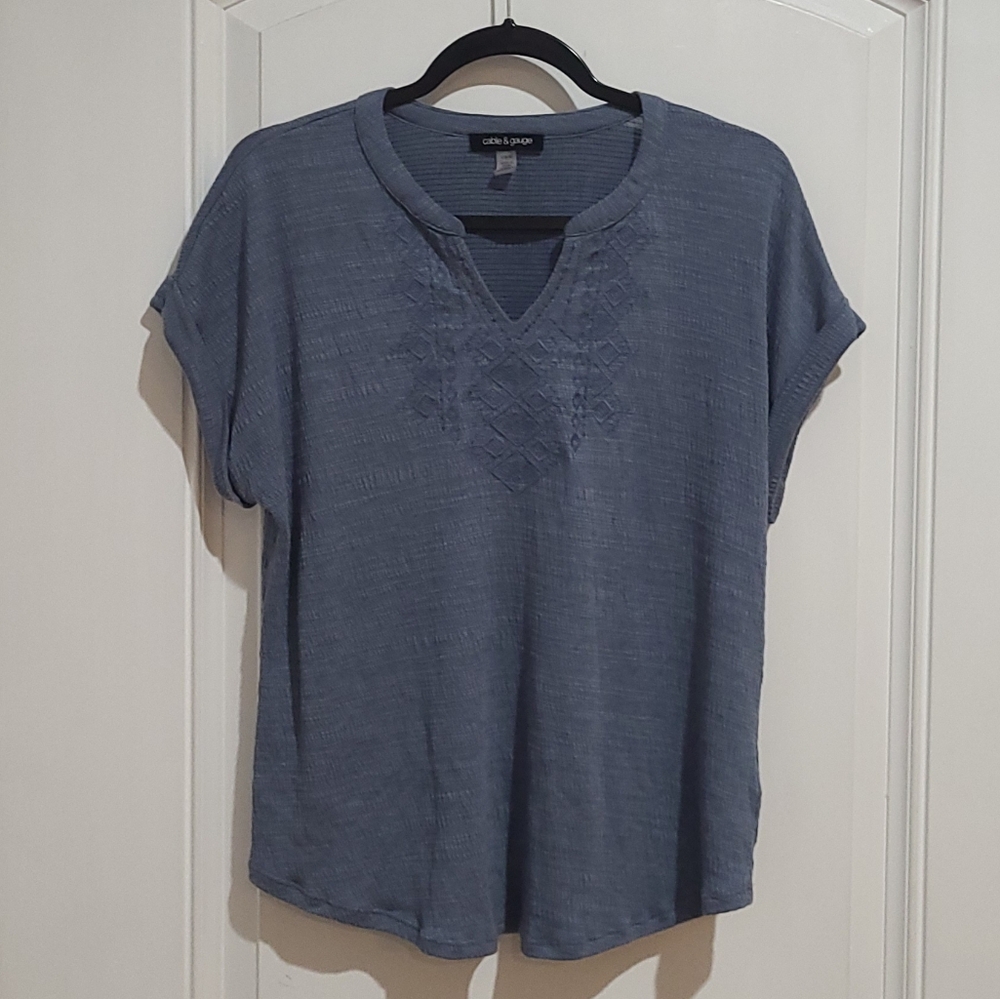 Cable & Gauge Embroidered Blue Short Sleeve Top